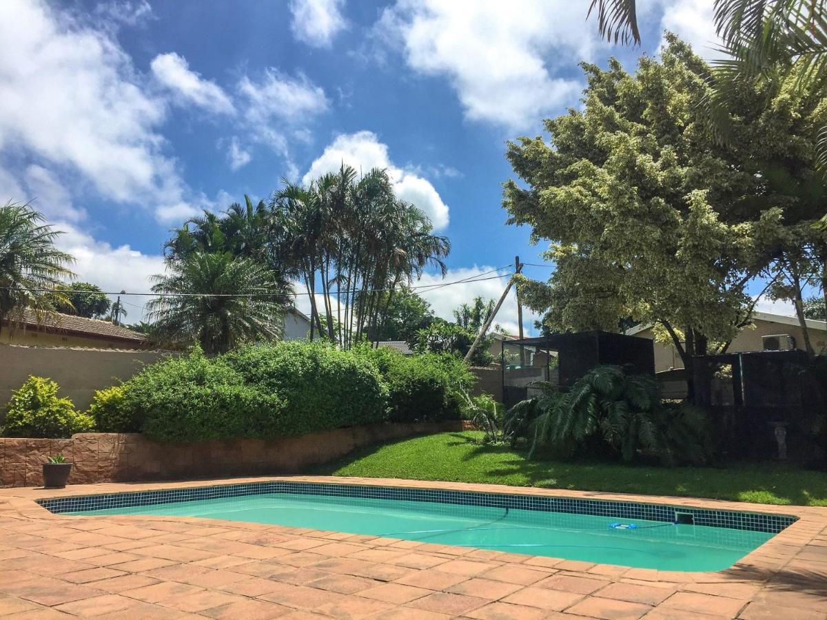 Home Away From Home Pinetown Exterior photo