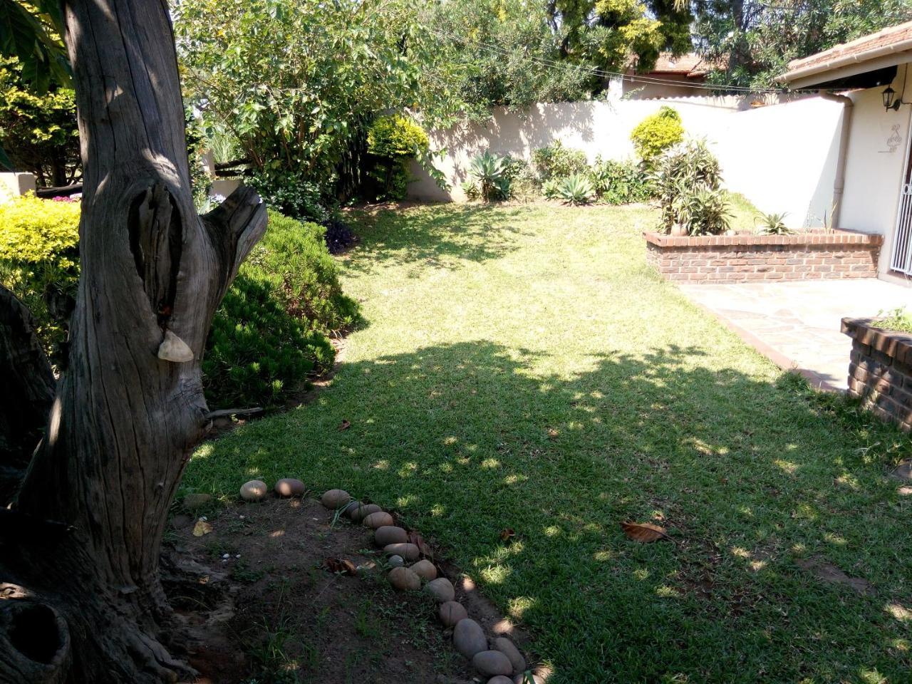 Home Away From Home Pinetown Exterior photo